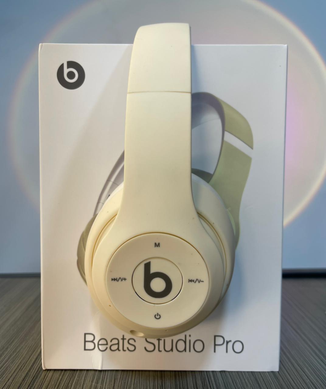 DIADEMA BEATS PRO CON ESTUCHE COLOR DE DIADEMA